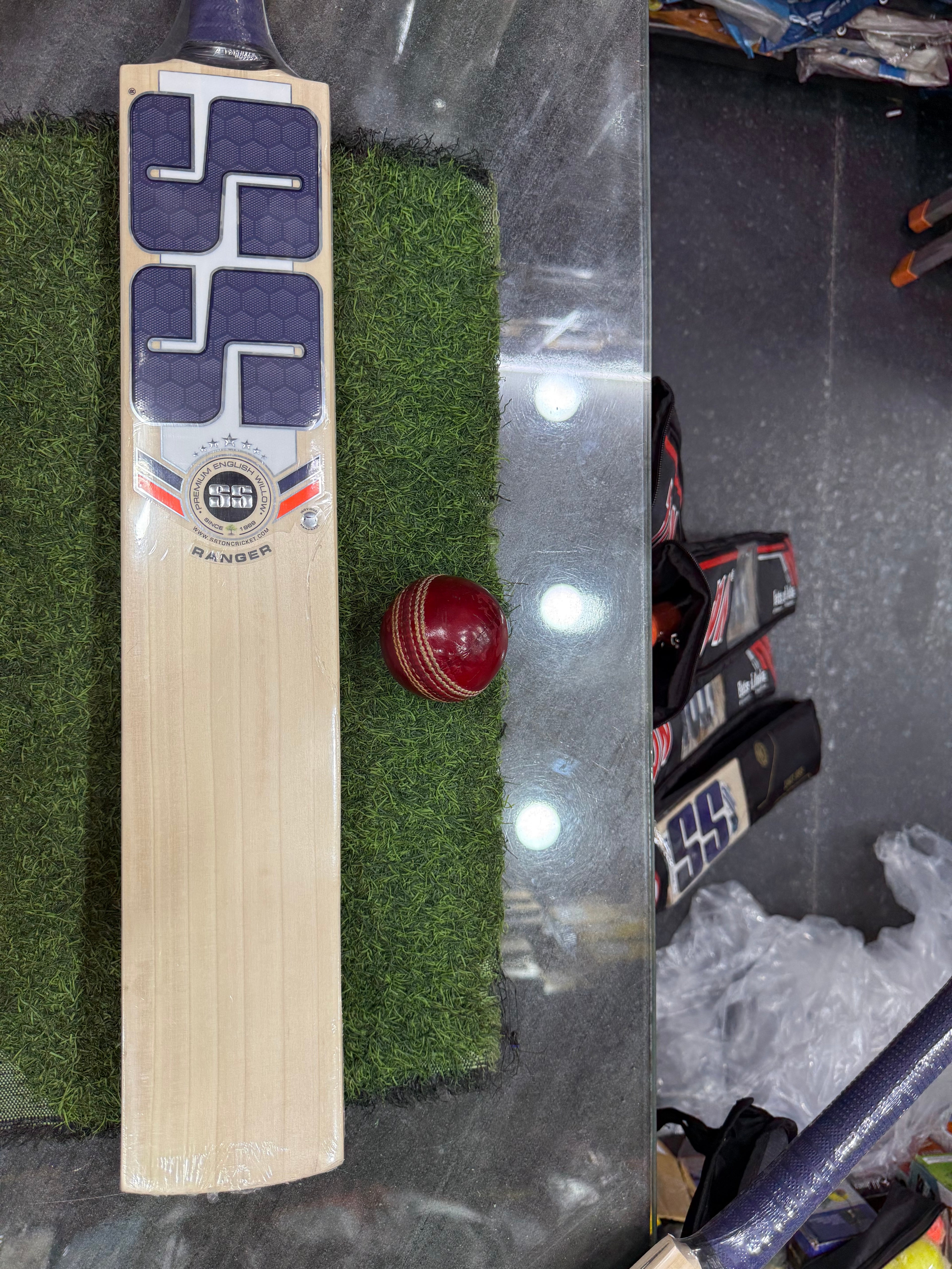 SS - RANGER English Willow Cricket Bat - SH
