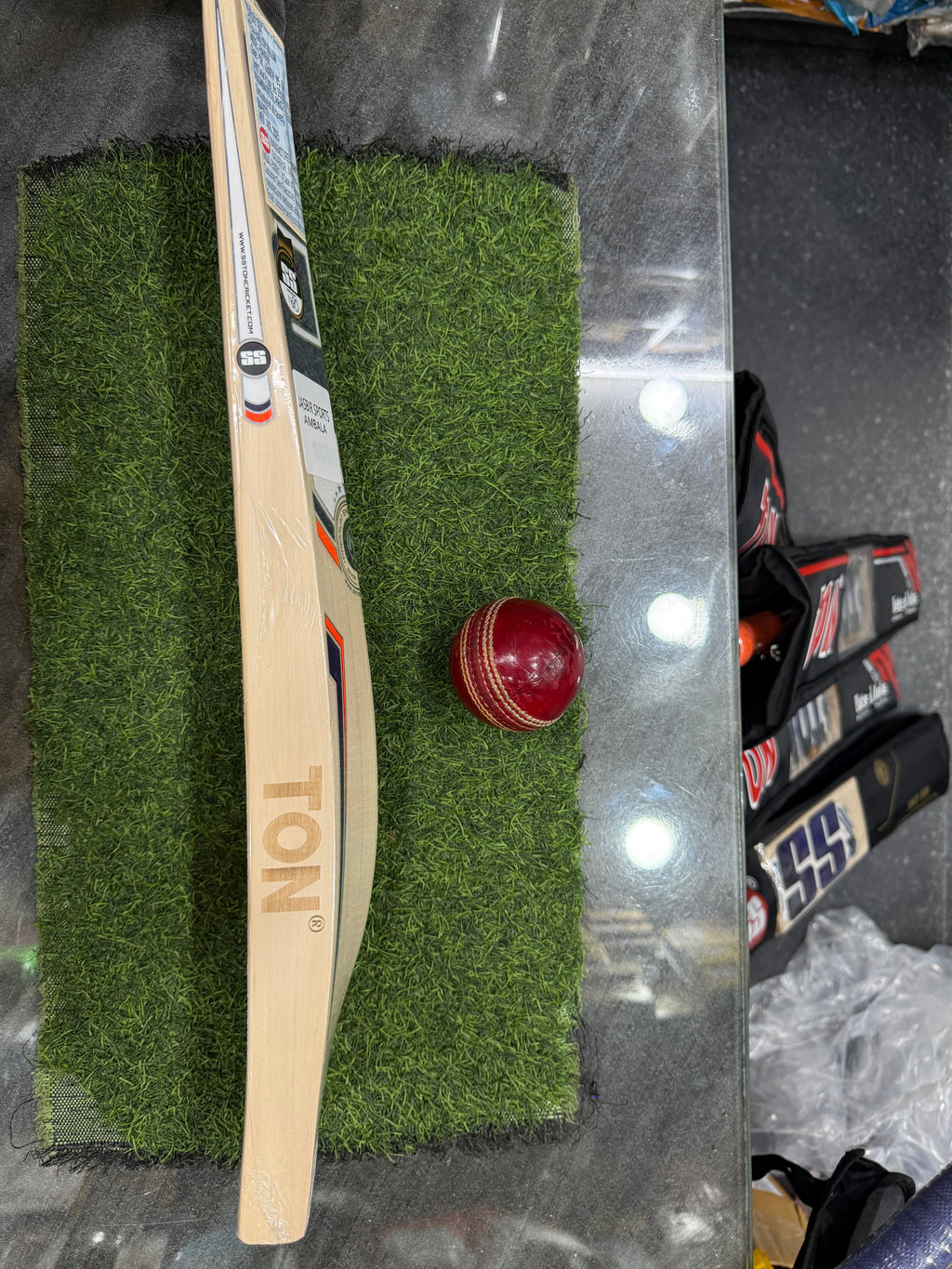 SS - RANGER English Willow Cricket Bat - SH